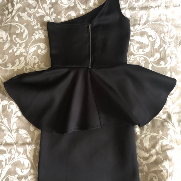H&M peplum dress - Picture 2 of 5
